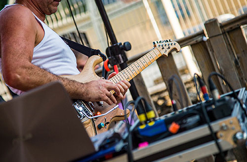 Concert op camping Parc du Charouzech in Aveyron