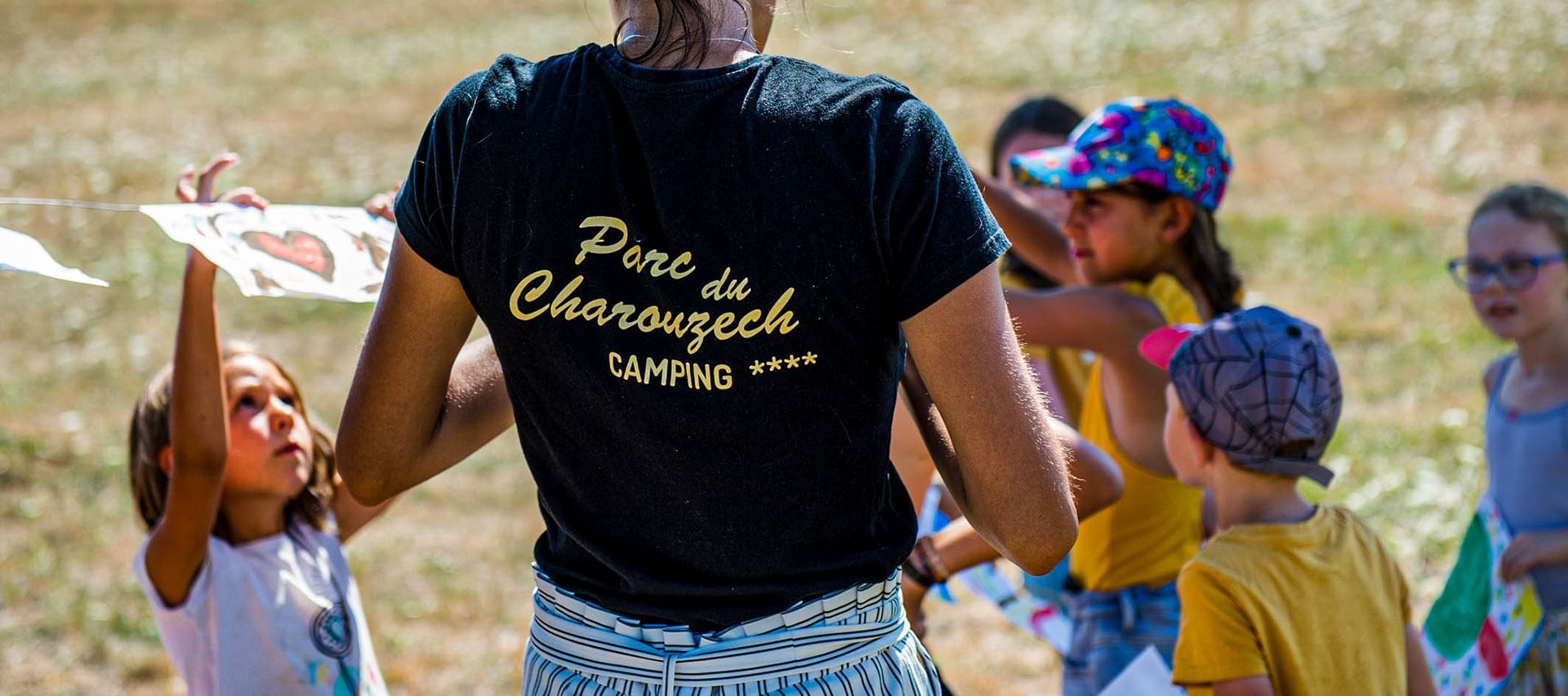  Painting activity for children, at the Parc du Charouzech campsite in Aveyron