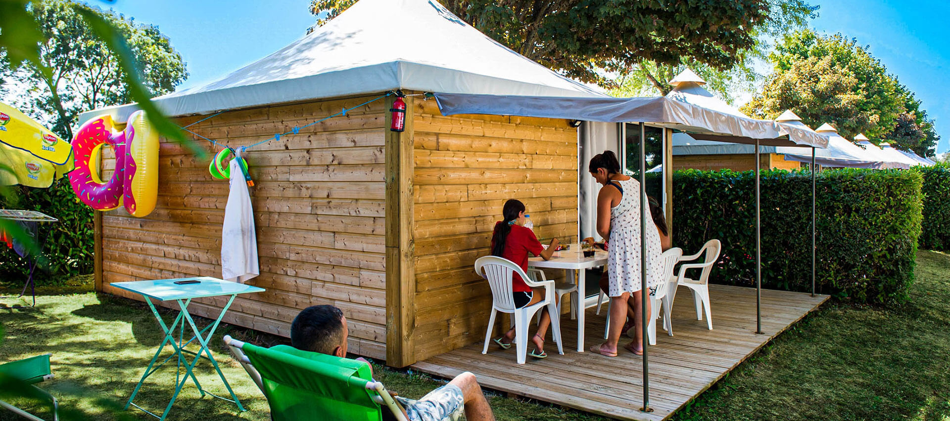 Huts and cottages for rent at the Parc du Charouzech campsite in Aveyron